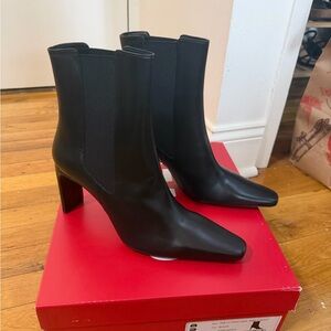 STAUD WALLY HIGH HEEL ANKLE BOOT | BLACK
Size: 39.5